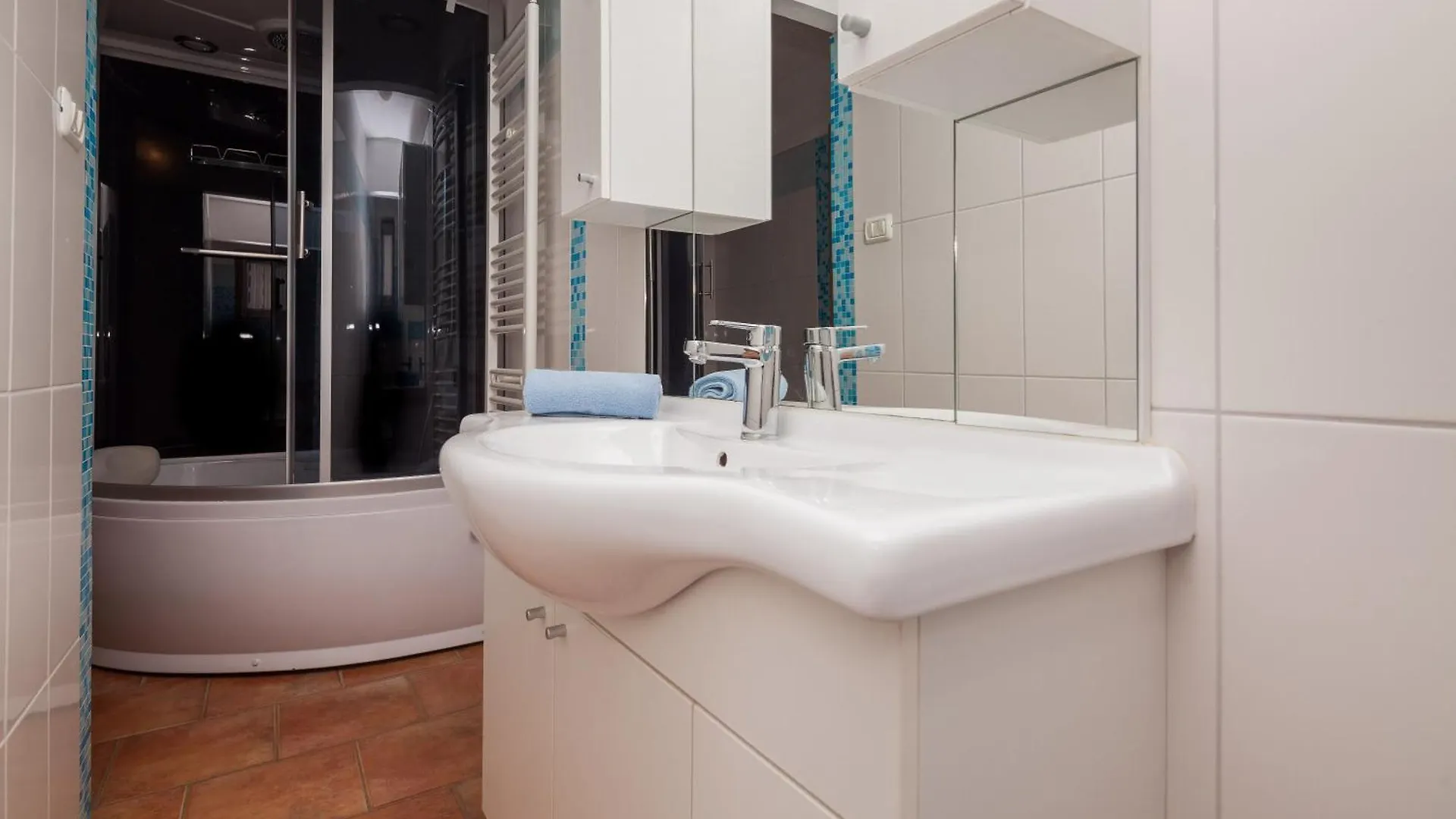 Holiday home Ferienhaus Mirjana Mit Eingezaeuntem Garten Banjole Croatia